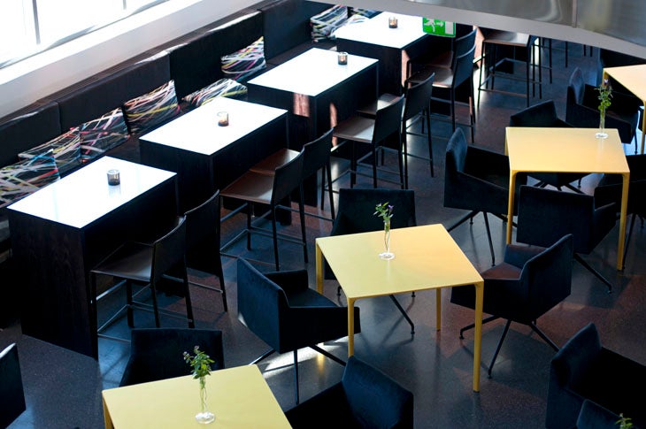 Stylish restaurant furniture at Comfort Hotel Union Brygge in Drammen