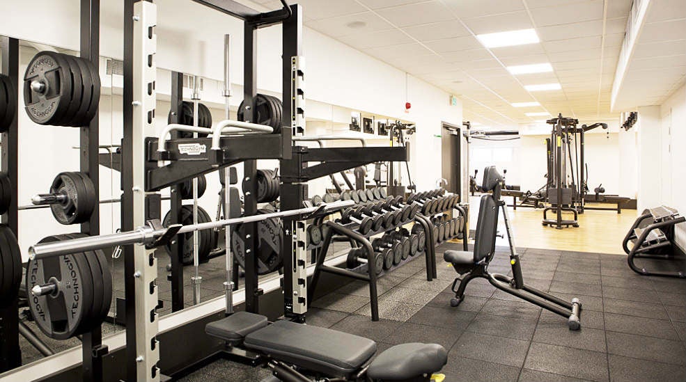 Modern and well-equipped gym at Quality Froso Park Hotel in Froson