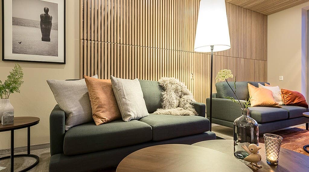 Elegant and cosy living room at Helma Hotel in Mo i Rana