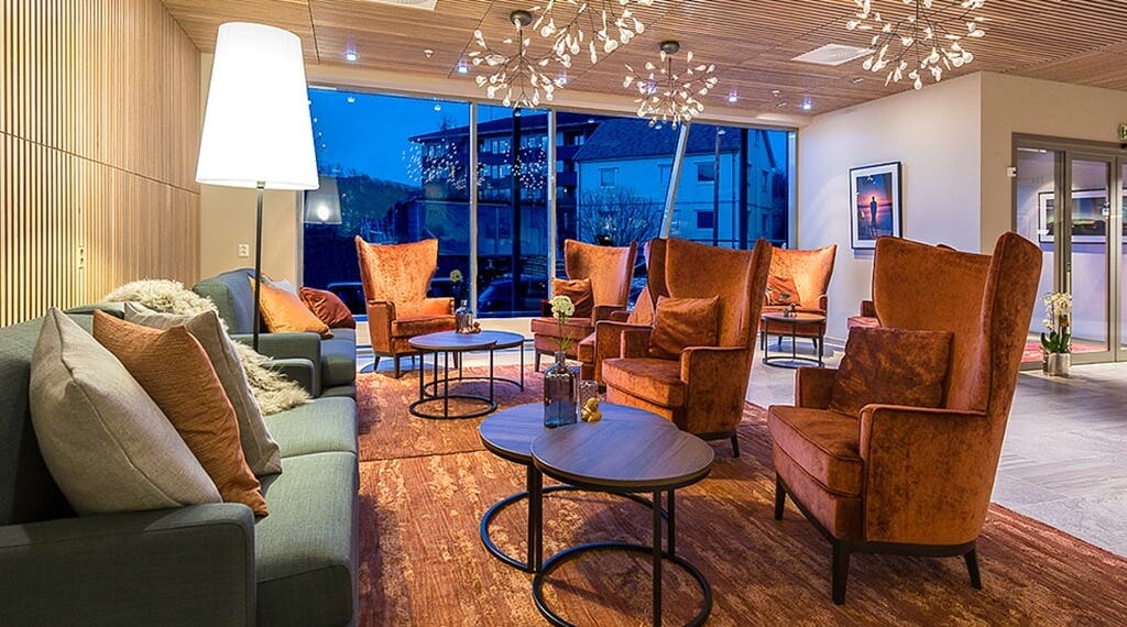 Quality lounge area in the lobby at Helma Hotel in Mo i Rana