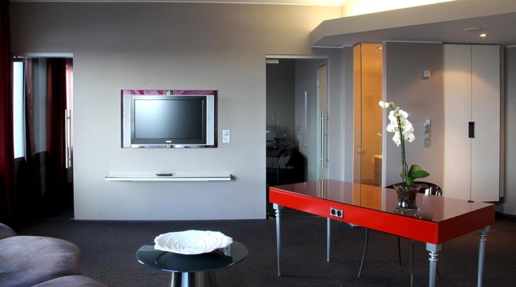 Suite with spacious and well-equipped living room at Bergen Airport Hotel in Bergen