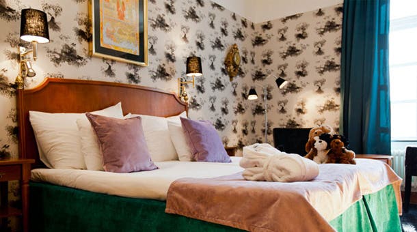 Classy and elegant superior double room at Hotel Orebro